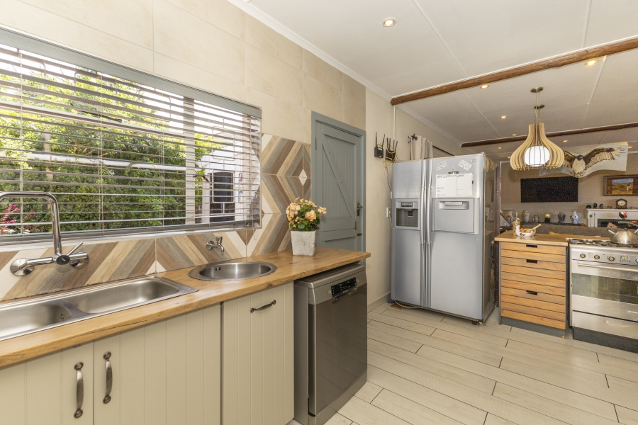 3 Bedroom Property for Sale in East Bank Eastern Cape